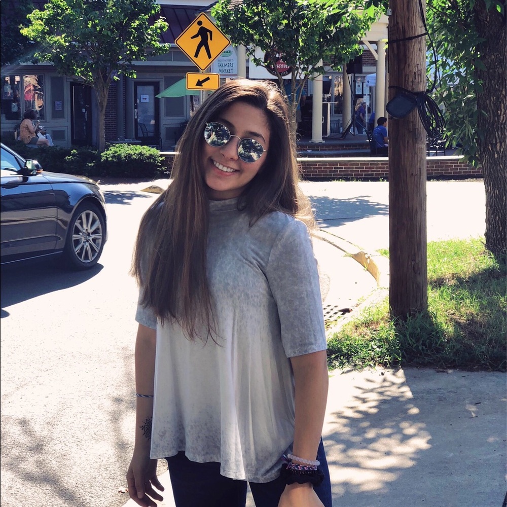 Meet your Posher, Zuleyha